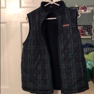 Vineyard vine reversible vest